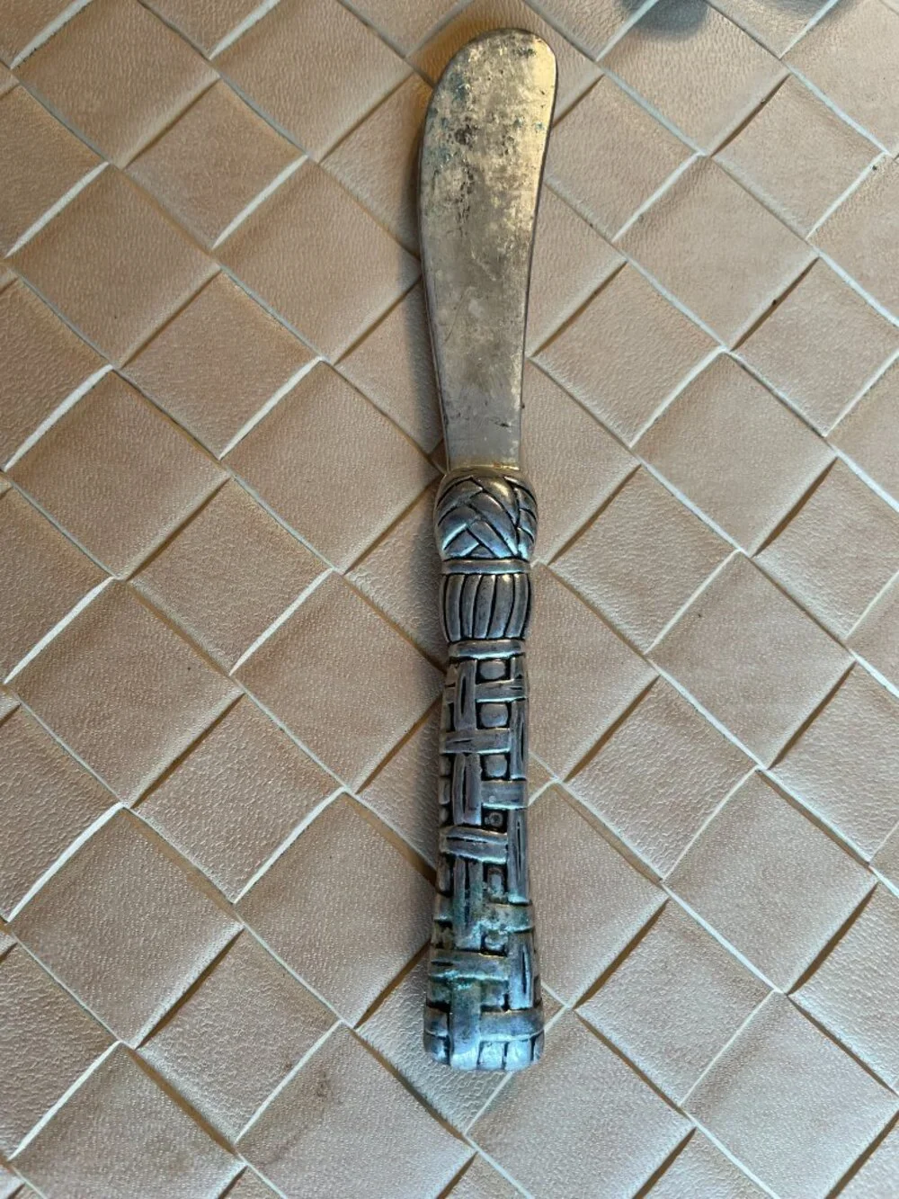 Vintage Set of 4 Stainless Steel Appetizer, Cheese or Butter Knives Unique